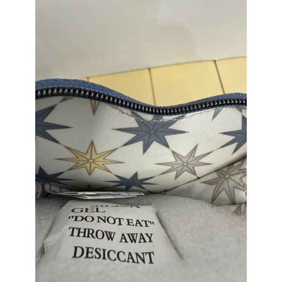 Lug Heart Pouch NWT - Heather Grey - Picture 2 of 4